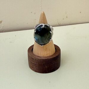 💍 Sterling Silver Labradorite Vine Design Ring – Size 7